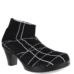 Bernie Mev Boots|Women's , Doll Boot Black