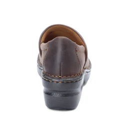 b.o.c Slip-On Shoes|Women's , Peggy Clog Brown Oiled