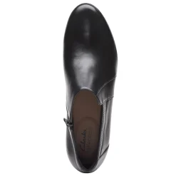 Clarks Pumps & Heels|Women's , Ambyr Hope Shootie Black
