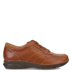 Clarks Sneakers & Athletic|Women's , Appley Tie Sneaker Tan
