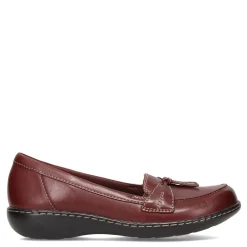 Clarks Loafers|Women's , Ashland Bubble Loafer Burgundy
