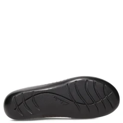 Clarks Loafers|Women's , Ashland Bubble Loafer Burgundy