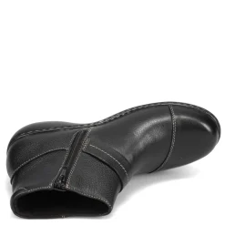 Clarks Boots|Women's , Ashland Pine Boot Black