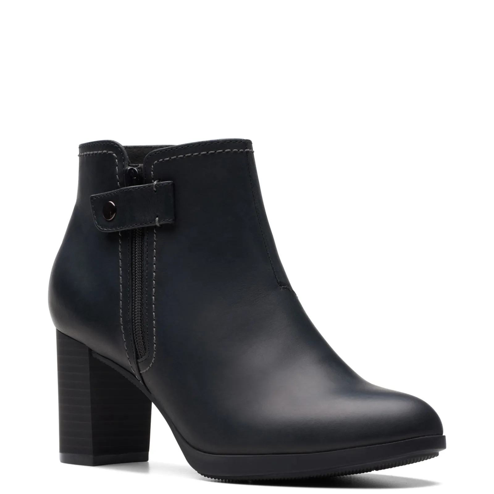 Clarks Boots|Women's , Bayla Glow Boot Black Oily