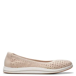 Clarks Slip-On Shoes|Women's , Breeze Roam Slip-On Light Sand