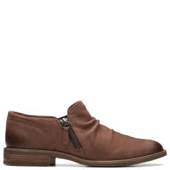 Clarks Boots|Women's , Camzin Pace Shootie Taupe