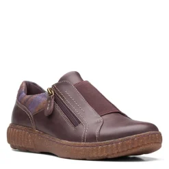 Clarks Loafers|Women's , Caroline Cove Slip-On Burgundy Leather