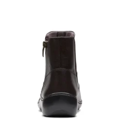Clarks Boots|Women's , Cora Pace Boot Chocolate