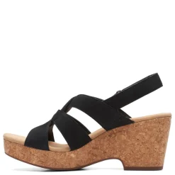 Clarks Wedges|Women's , Giselle Beach Sandal Black Nubuck