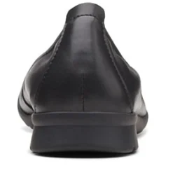Clarks Flats|Women's , Jenette Ease Flat Black Solid