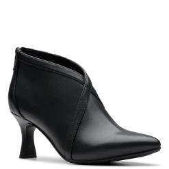 Clarks Boots|Women's , Kataleyna Sol Shootie Black Leather