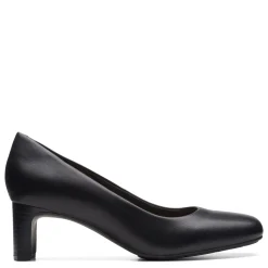 Clarks Pumps & Heels|Women's , Kyndall Iris Pump Black