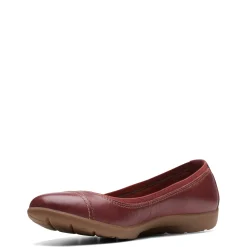 Clarks Flats|Women's , Meadow Opal Slip-On Chestnut
