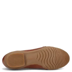 Clarks Flats|Women's , Sara Clover Flat Mahogany
