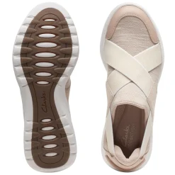 Clarks Sneakers & Athletic|Women's , Teagan Go Slip-On Sneaker Sand