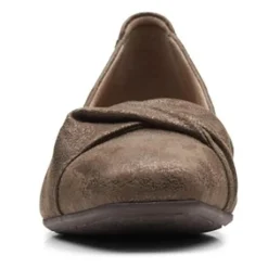 Clarks Loafers|Women's , Tilmont Dalia Loafer Bronze Br