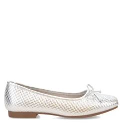 Cliffs by White Mountain Slip-On Shoes|Women's , Bessy Flat Silver