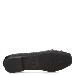 Cliffs by White Mountain Flats|Women's , Bessy Flat Black