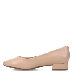 Easy Spirit Pumps & Heels|Women's , Caldise Pump Latte