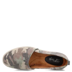 Eurosoft by Sofft Flats|Women's , Robyn Slip-On Camo