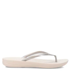 FitFlop Sandals|Women's , iQushion Flip-Flop Silver