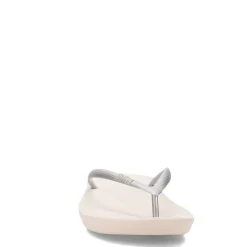 FitFlop Sandals|Women's , iQushion Flip-Flop Silver