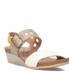 Naot Wedges|Women's , Dynasty Sandal White / Beige
