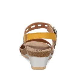 Naot Wedges|Women's , Dynasty Sandal White / Beige