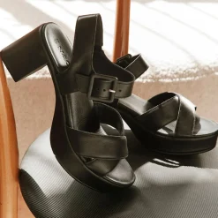 Naot Pumps & Heels|Women's , Elite Sandal Black Shiny