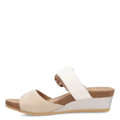 Naot Sandals|Women's , Kingdom Sandal Ivory