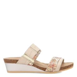 Naot Wedges|Women's , Royalty Sandal Ivory