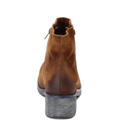 Naot Boots|Women's , Wander Boot Brushed Seal Brown