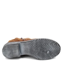 Naot Boots|Women's , Wander Boot Brushed Seal Brown