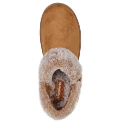 Skechers Slippers|Women's , Cozy Campfire Fresh Toast Slipper - Wide Width Chestnut