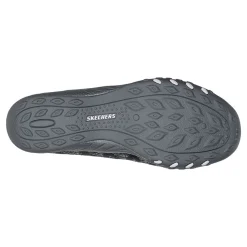 Skechers Sneakers & Athletic|Women's , Relaxed Fit: Breathe-Easy - Infi-Knity Sneaker Charcoal