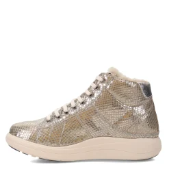 Strive Sneakers & Athletic|Women's , Chatsworth II Boot Silver