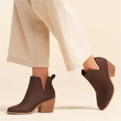 TOMS Boots|Women's , Everly Cutout Boot Chestnut