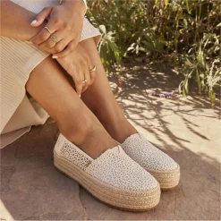 TOMS Slip-On Shoes|Women's , Valencia Slip-On Natural Crochet