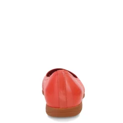 Trotters Flats|Women's , Darcey Flat Red Perf